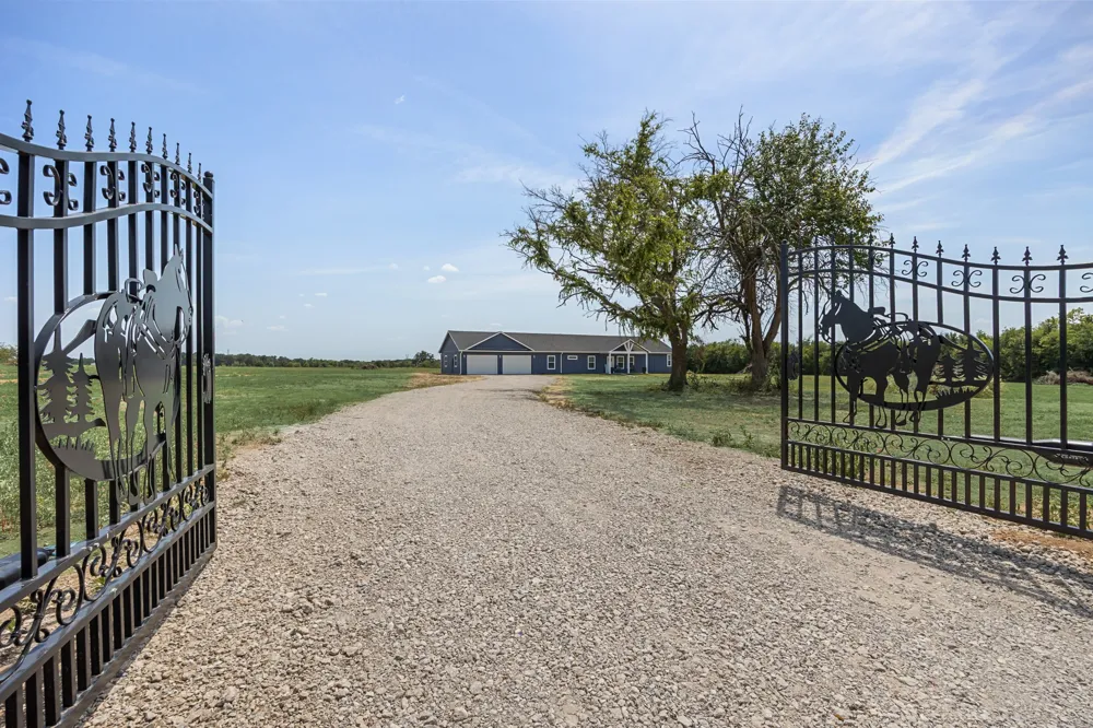 285 County Road 1120 Cumby, TX 75433