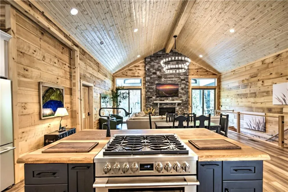 245 Bear Paw Trail Blue Ridge, GA 30513