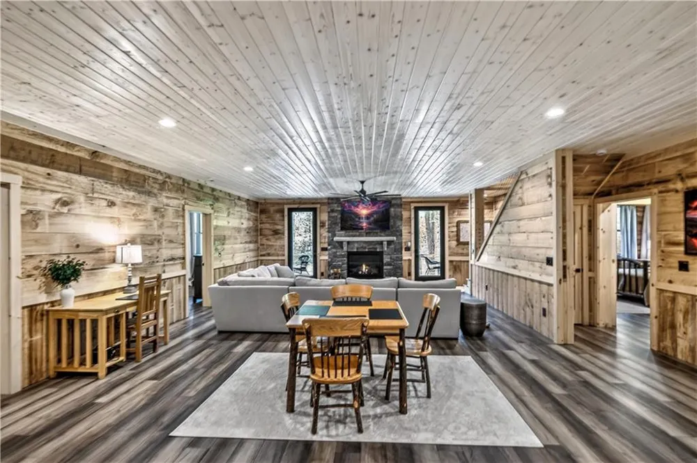 245 Bear Paw Trail Blue Ridge, GA 30513