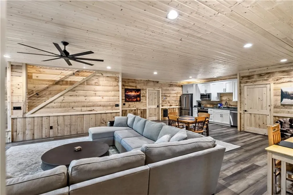 245 Bear Paw Trail Blue Ridge, GA 30513