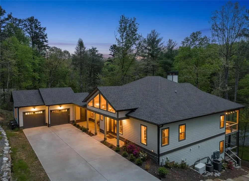 245 Bear Paw Trail Blue Ridge, GA 30513