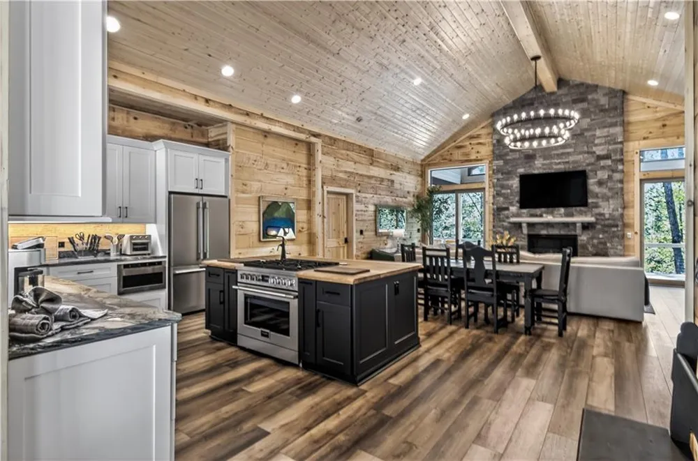 245 Bear Paw Trail Blue Ridge, GA 30513