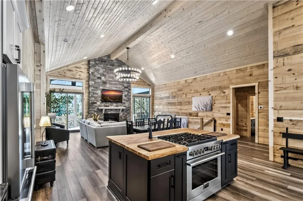 245 Bear Paw Trail Blue Ridge, GA 30513