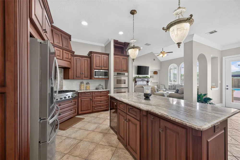 535 Evans Street Winnie, TX 77665
