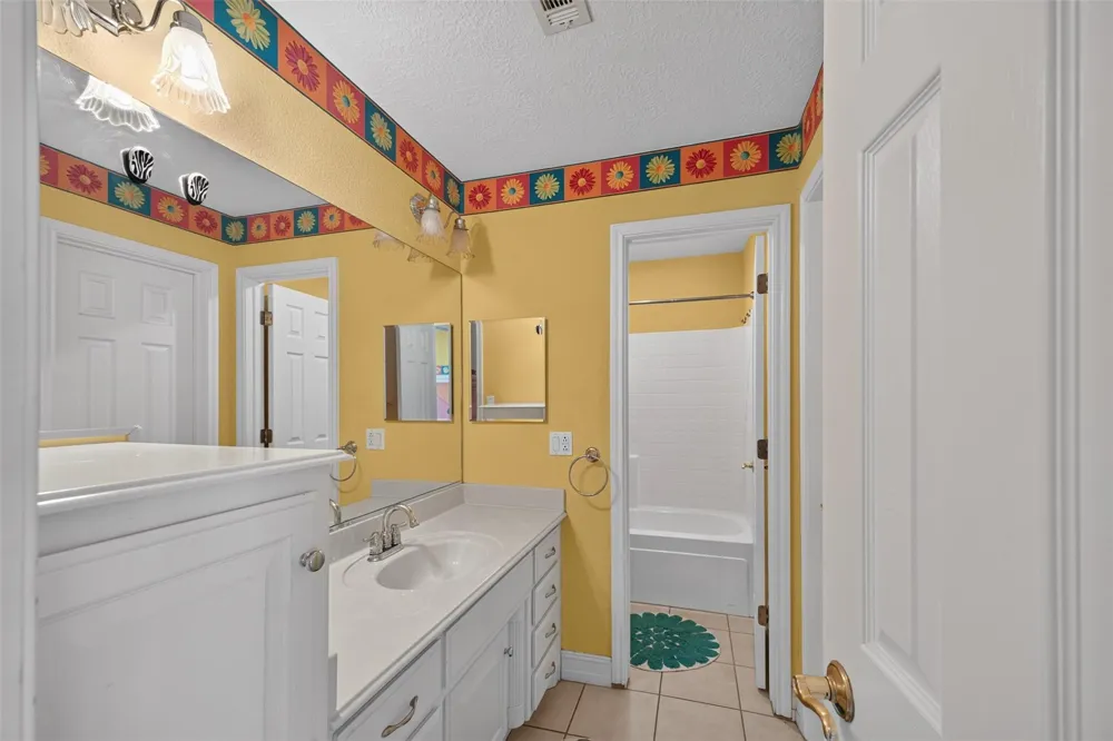 535 Evans Street Winnie, TX 77665