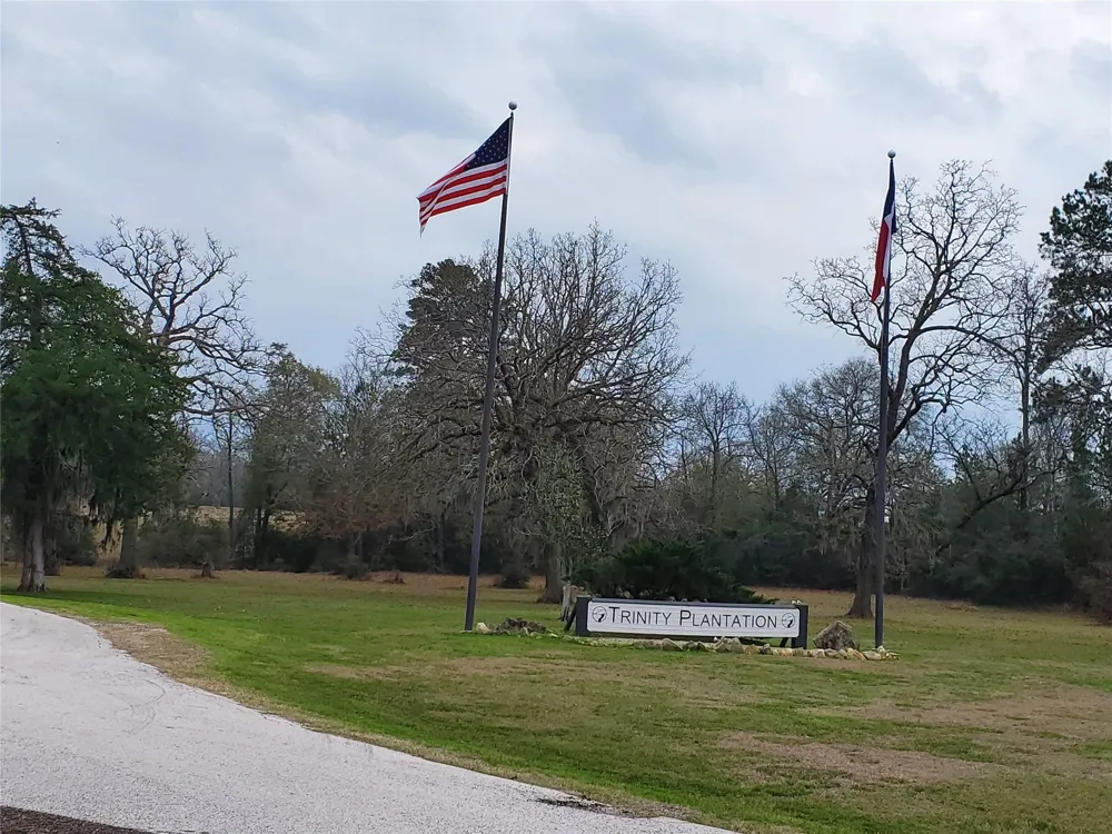 1 Oakley Road Road Trinity, TX 75862