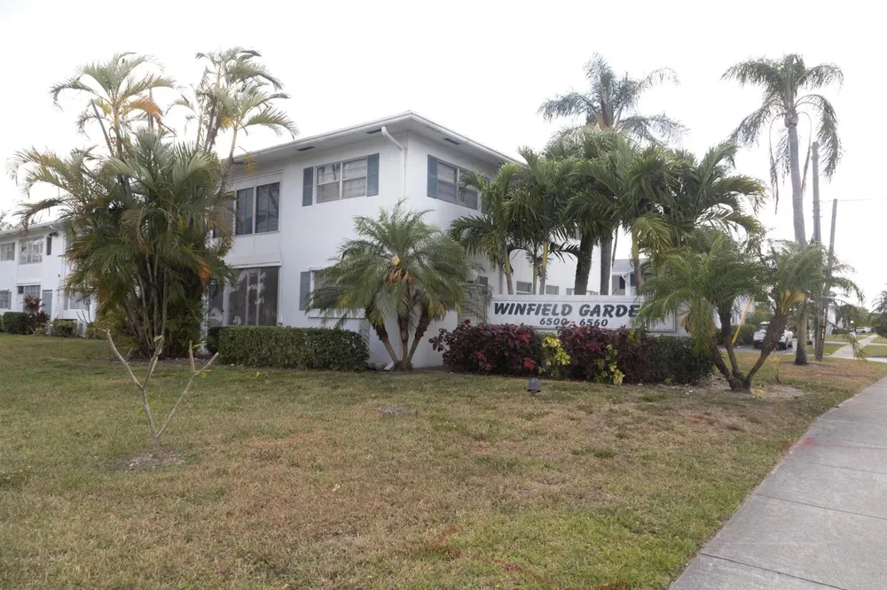6500 Winfield Boulevard #Unit 201 Margate, FL 33063