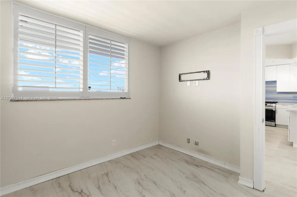 3703 NE 166th St #904 North Miami Beach, FL 33160