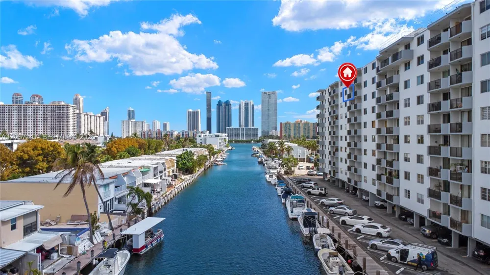 3703 NE 166th St #904 North Miami Beach, FL 33160