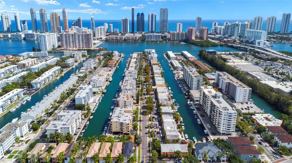 3703 NE 166th St #904 North Miami Beach, FL 33160