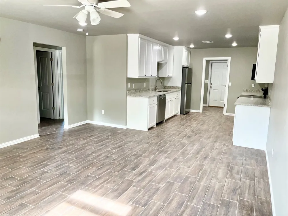 504 S 14th Avenue Durant, OK 74701