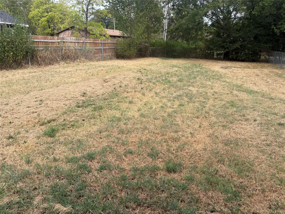 504 S 14th Avenue Durant, OK 74701