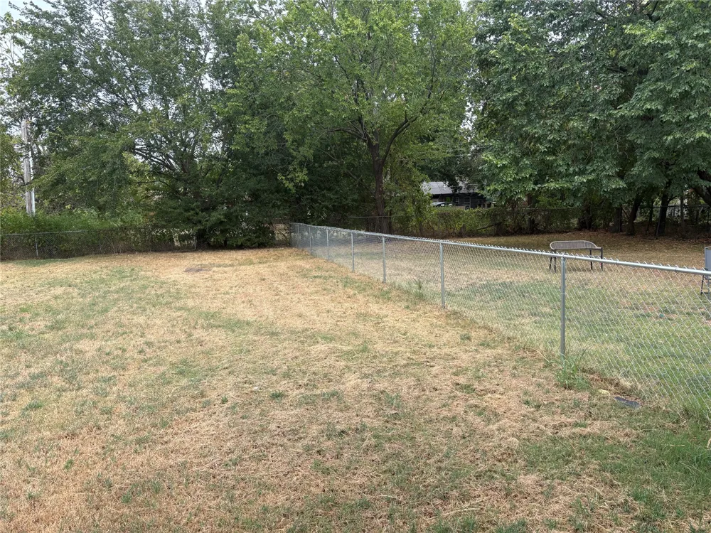 504 S 14th Avenue Durant, OK 74701