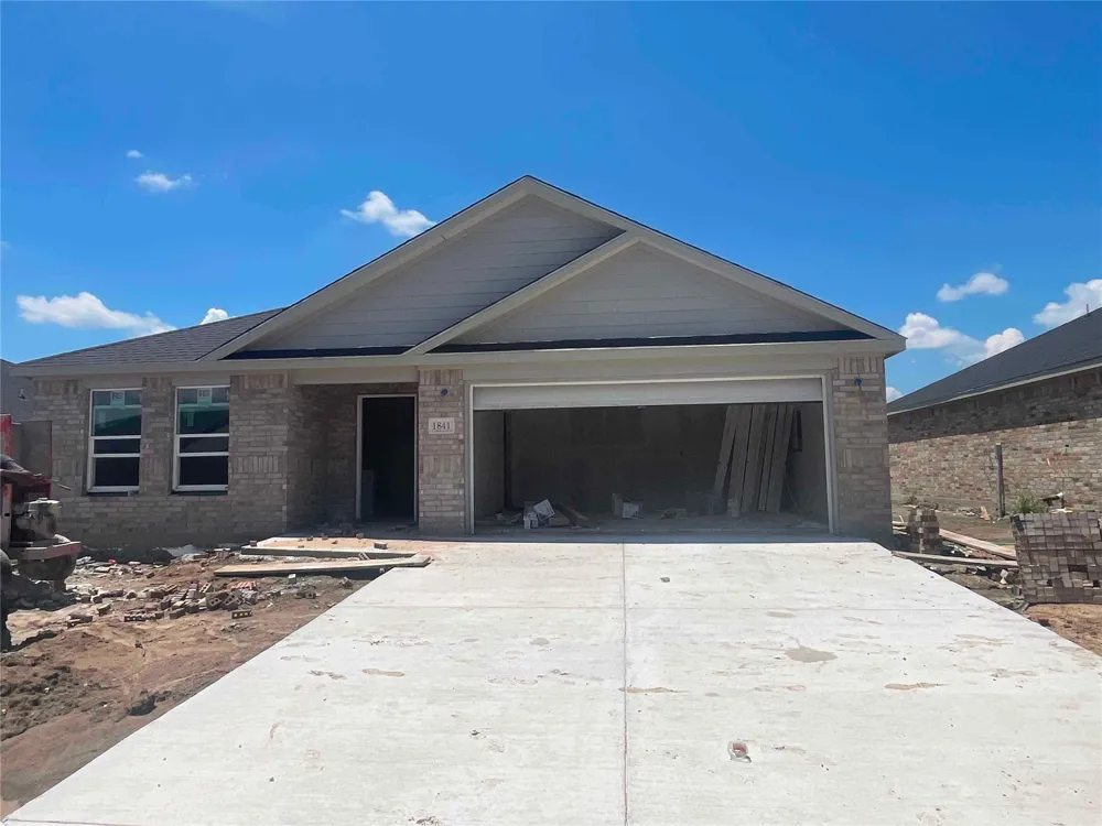 1841 Topaz Road Pryor, OK 74361