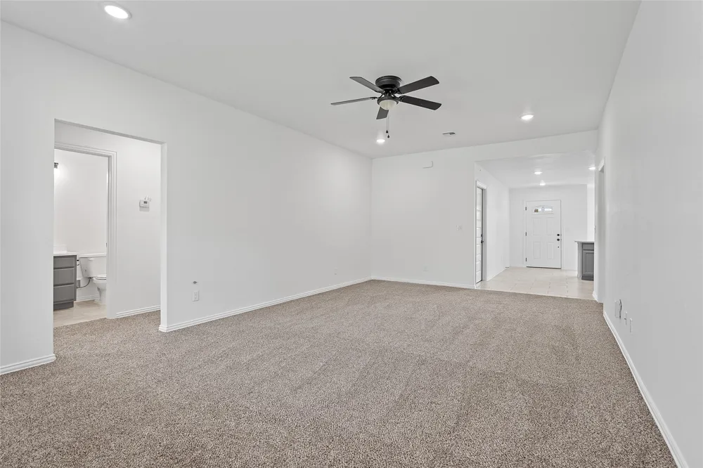 1841 Topaz Road Pryor, OK 74361