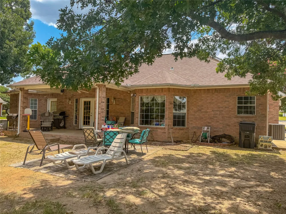 1201 Hurst Road Ardmore, OK 73401