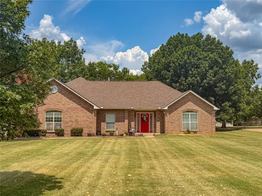 1201 Hurst Road Ardmore, OK 73401
