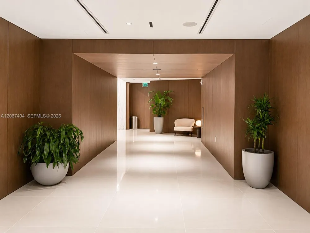 300 Biscayne Boulevard Way #2609W Miami, FL 33131