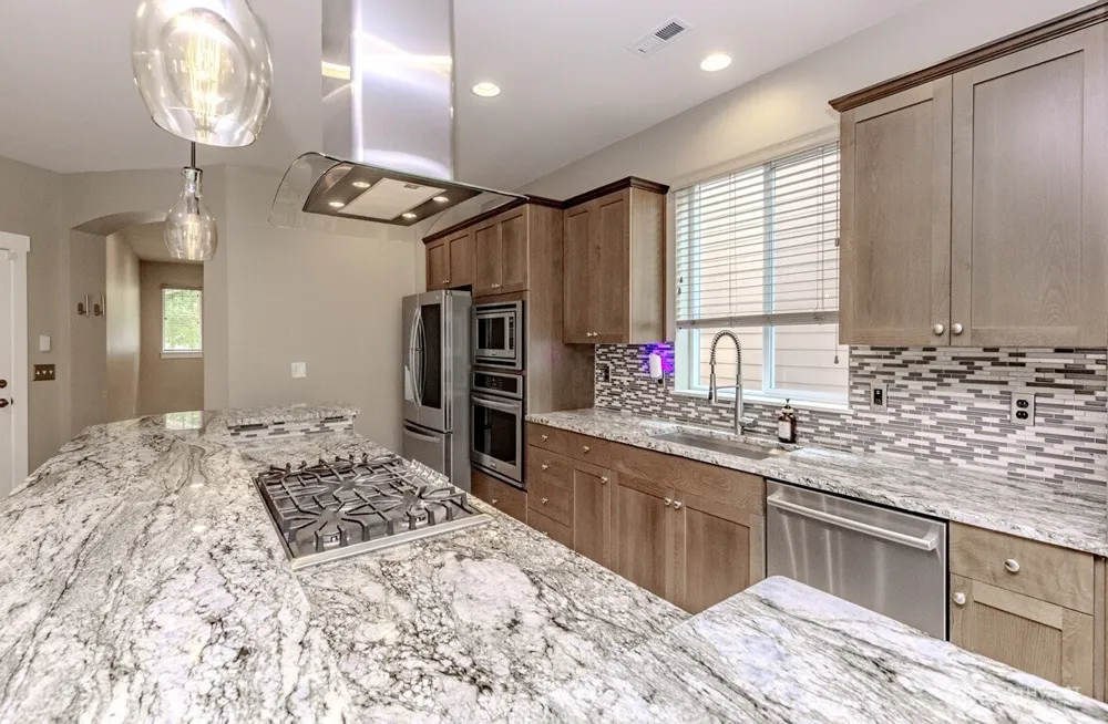 2126 SW 344th Court Federal Way, WA 98023