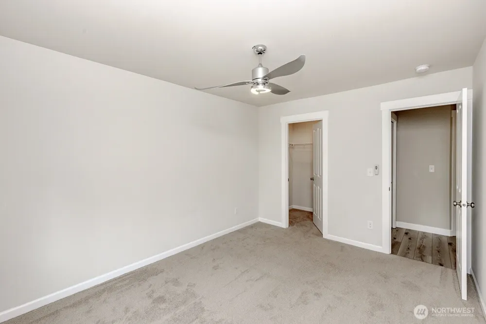 2126 SW 344th Court Federal Way, WA 98023
