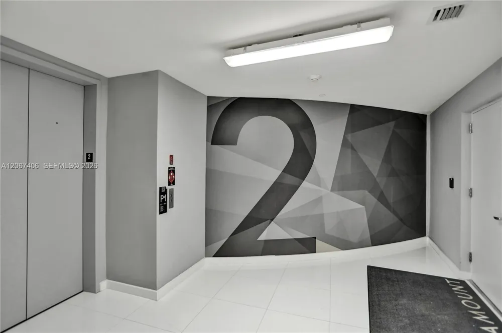 851 NE 1st Ave #202 Miami, FL 33132