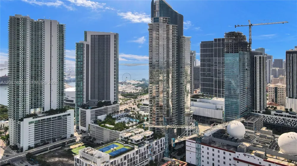 851 NE 1st Ave #202 Miami, FL 33132