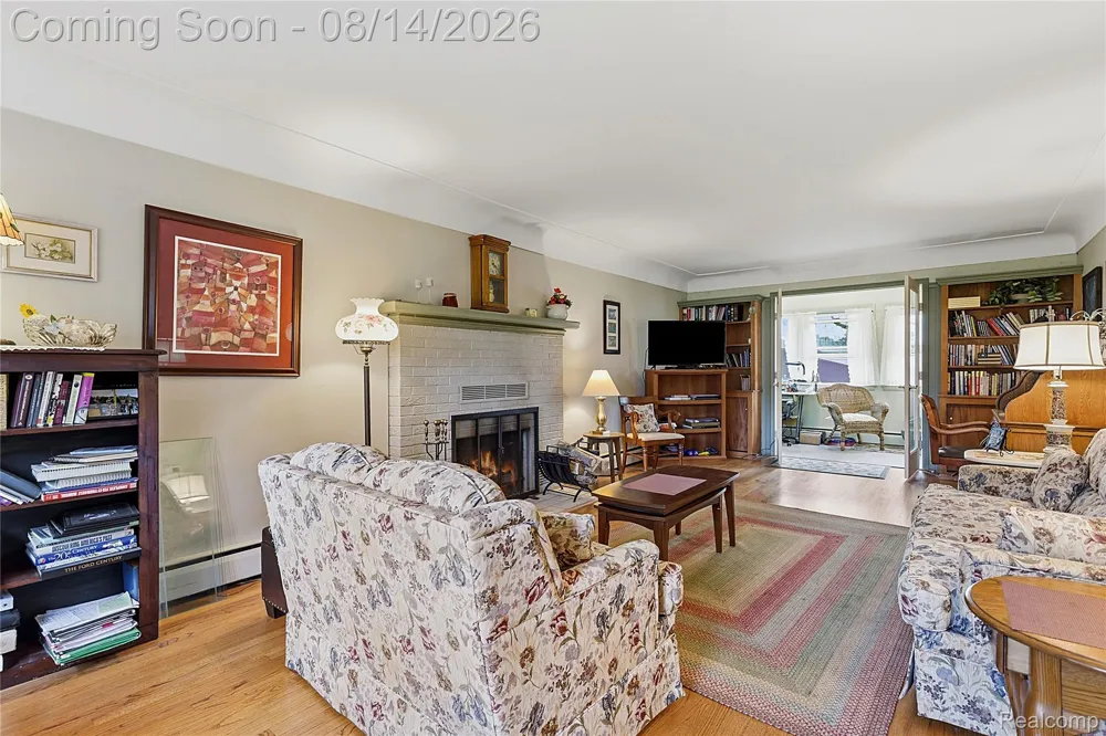4925 S Huron River Drive Berlin Charter Township, MI 48134