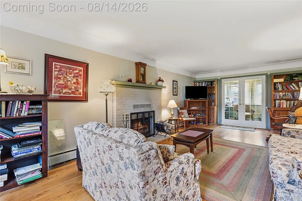 4925 S Huron River Drive Berlin Charter Township, MI 48134