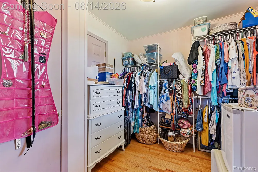 4925 S Huron River Drive Berlin Charter Township, MI 48134