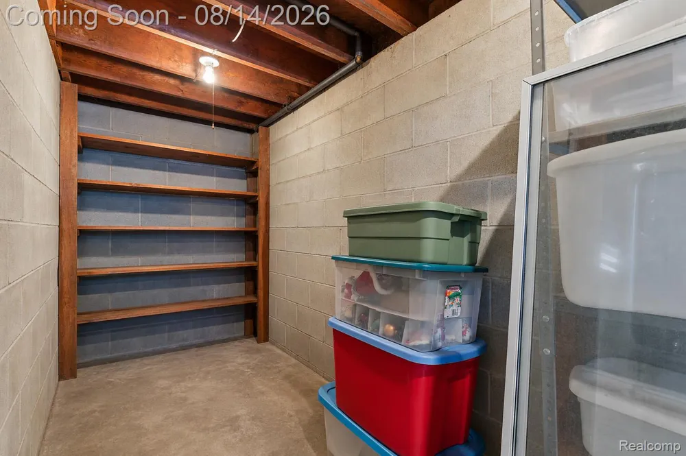 4925 S Huron River Drive Berlin Charter Township, MI 48134