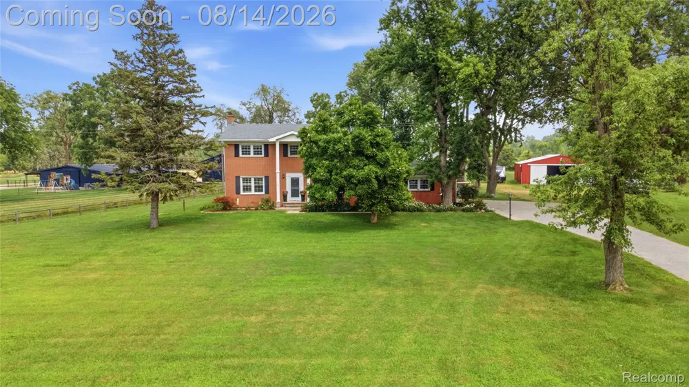 4925 S Huron River Drive Berlin Charter Township, MI 48134