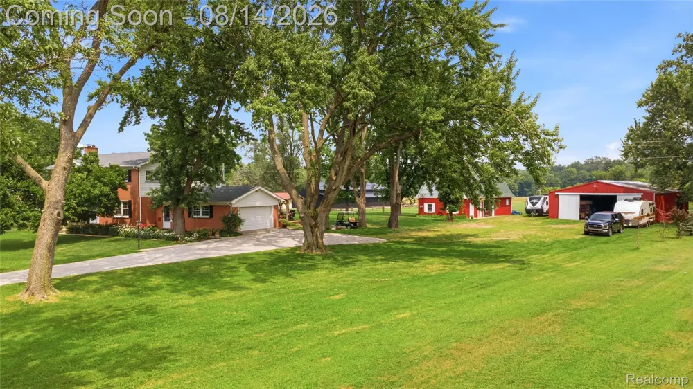 4925 S Huron River Drive Berlin Charter Township, MI 48134