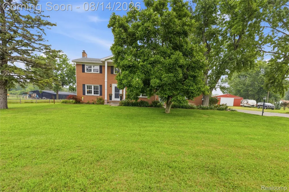 4925 S Huron River Drive Berlin Charter Township, MI 48134