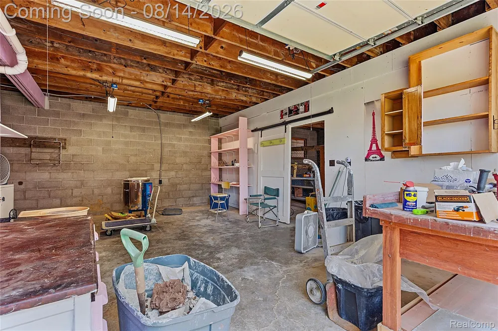 4925 S Huron River Drive Berlin Charter Township, MI 48134