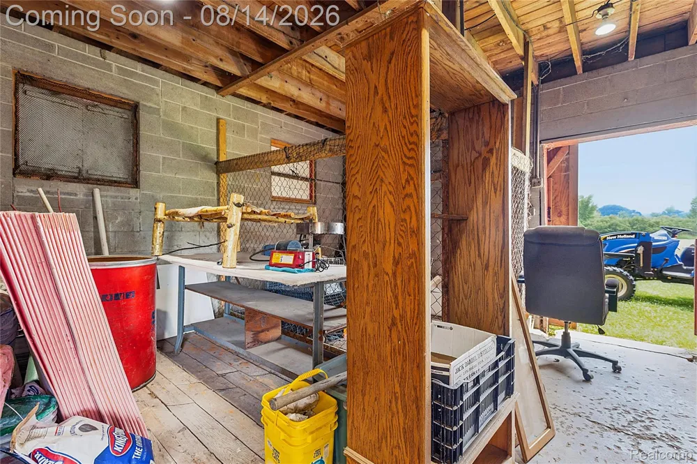 4925 S Huron River Drive Berlin Charter Township, MI 48134