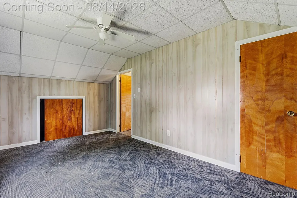 4925 S Huron River Drive Berlin Charter Township, MI 48134