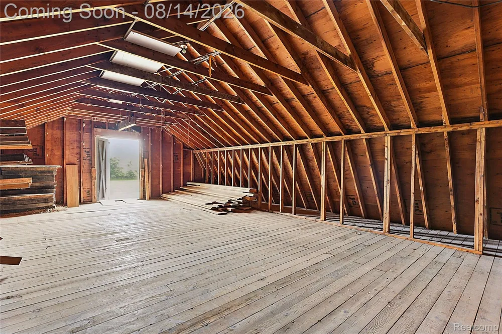 4925 S Huron River Drive Berlin Charter Township, MI 48134