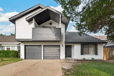 1818 Foxlake Drive
