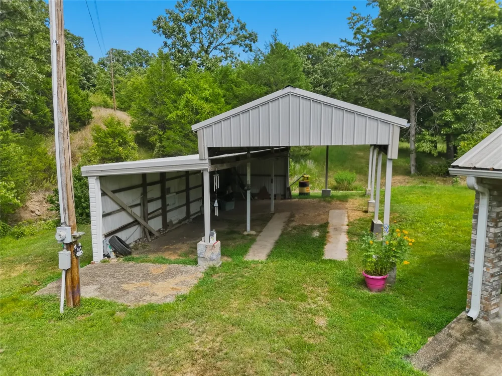 77511 S 4715 Stilwell, OK 74960