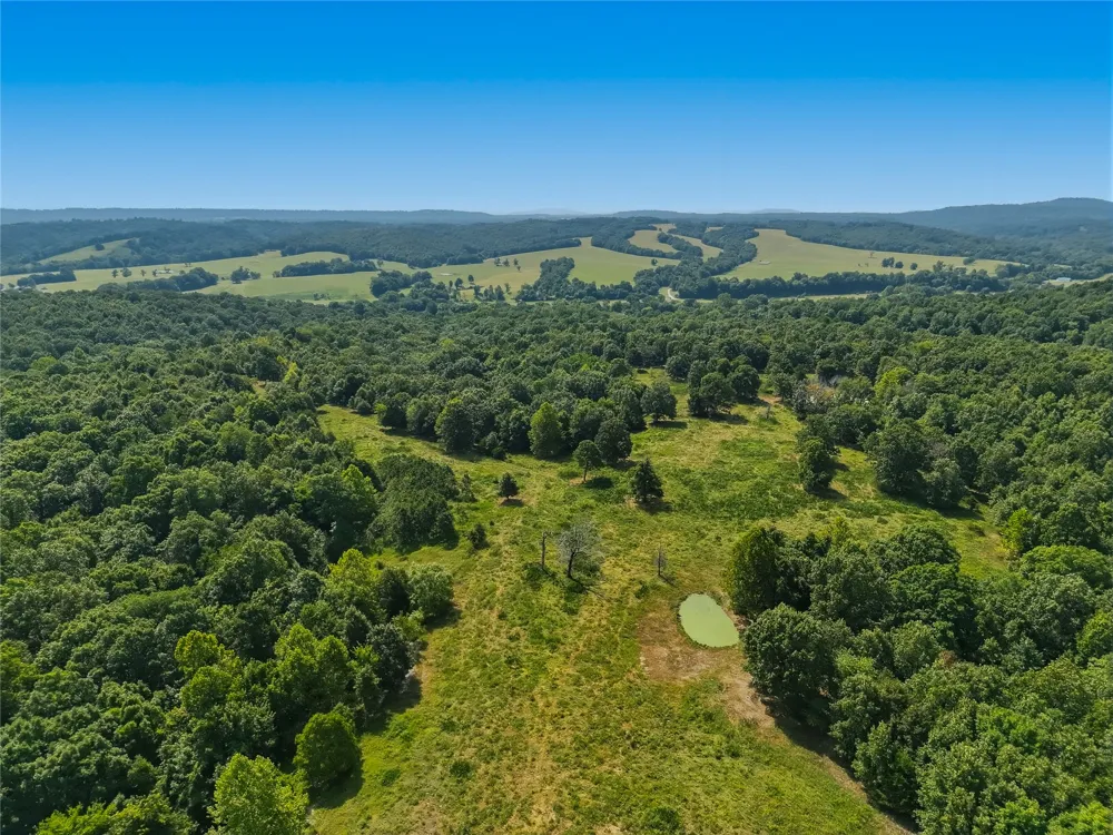 E 740 ROAD Stilwell, OK 74960