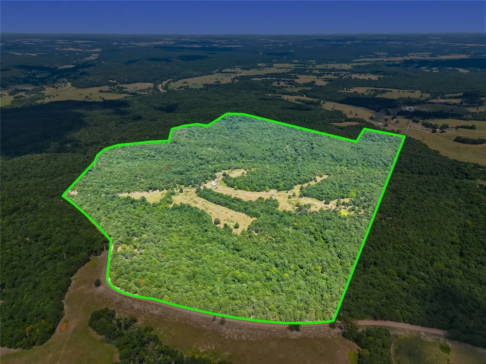 E 740 ROAD Stilwell, OK 74960
