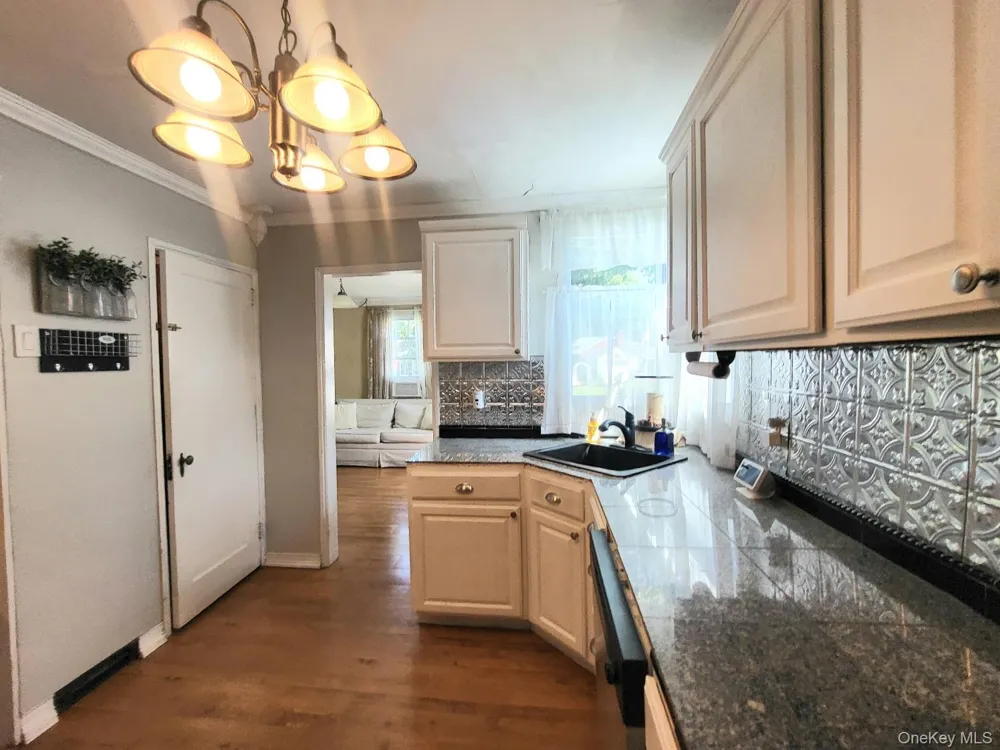 3 Vanamee Street Newburgh, NY 12550