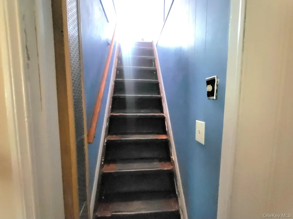 3 Vanamee Street Newburgh, NY 12550