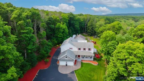 200 Longhouse Drive