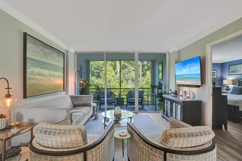 106 ROYAL PARK DRIVE #2B