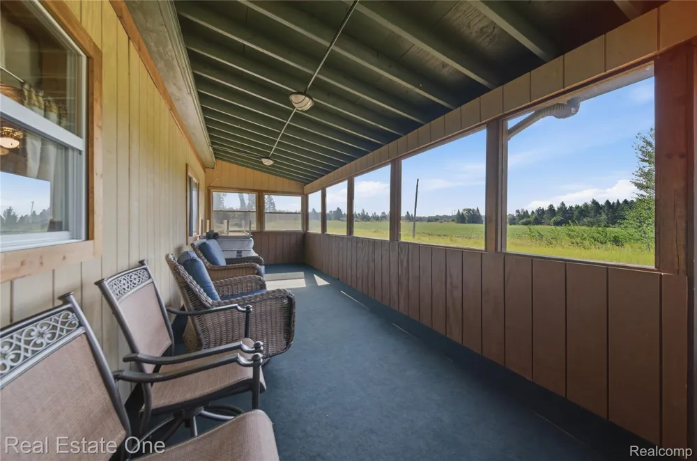 2643 Gulliver Road Doyle Township, MI 49840