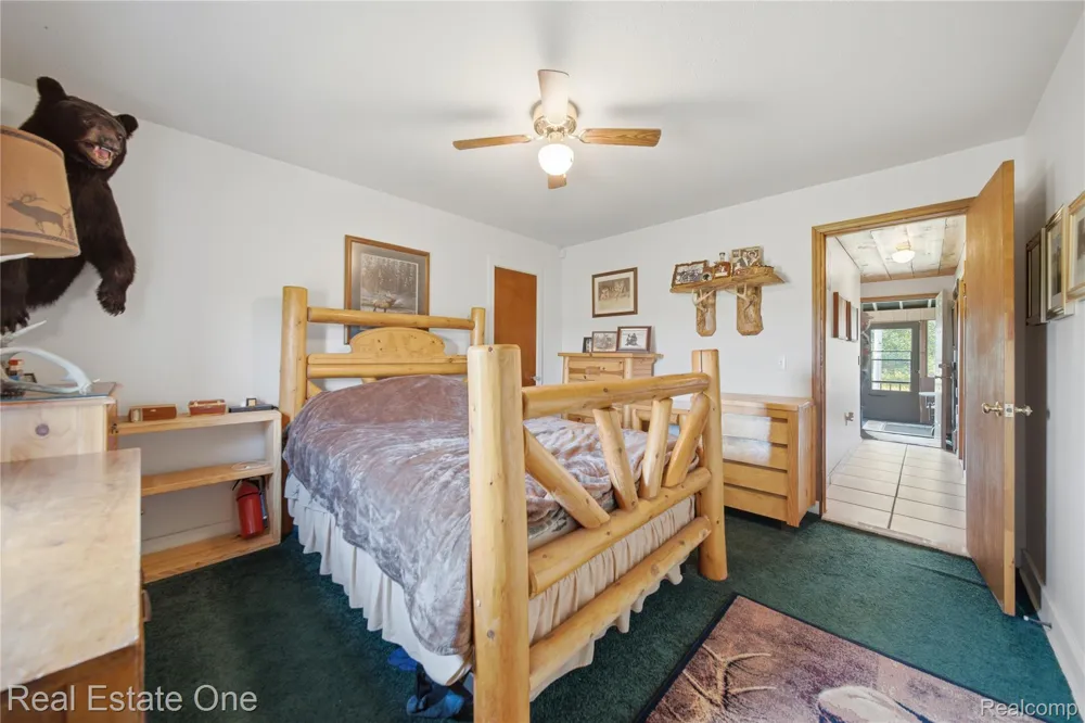 2643 Gulliver Road Doyle Township, MI 49840