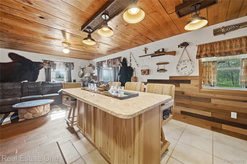2643 Gulliver Road Doyle Township, MI 49840