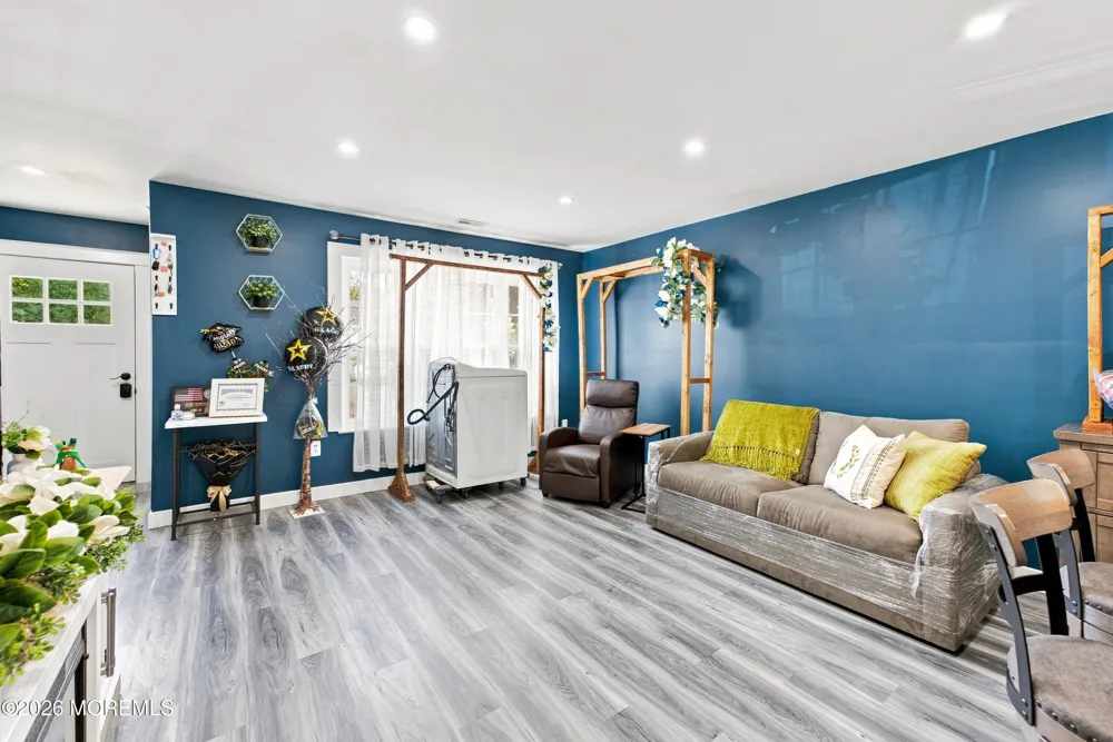 311 Beach Plum Court Tuckerton, NJ 08087