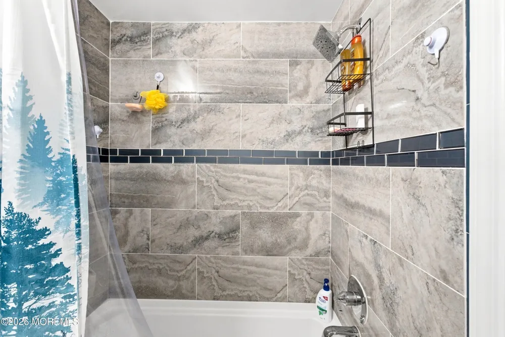 311 Beach Plum Court Tuckerton, NJ 08087
